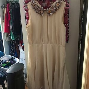 Appliqué collar Macys dress